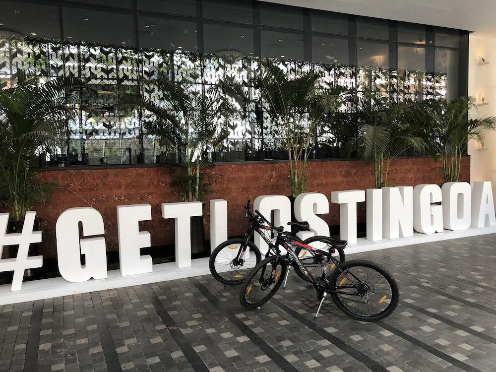 Hyatt Centric Candolim Goa Exterior foto #GETLOSTINGOA
