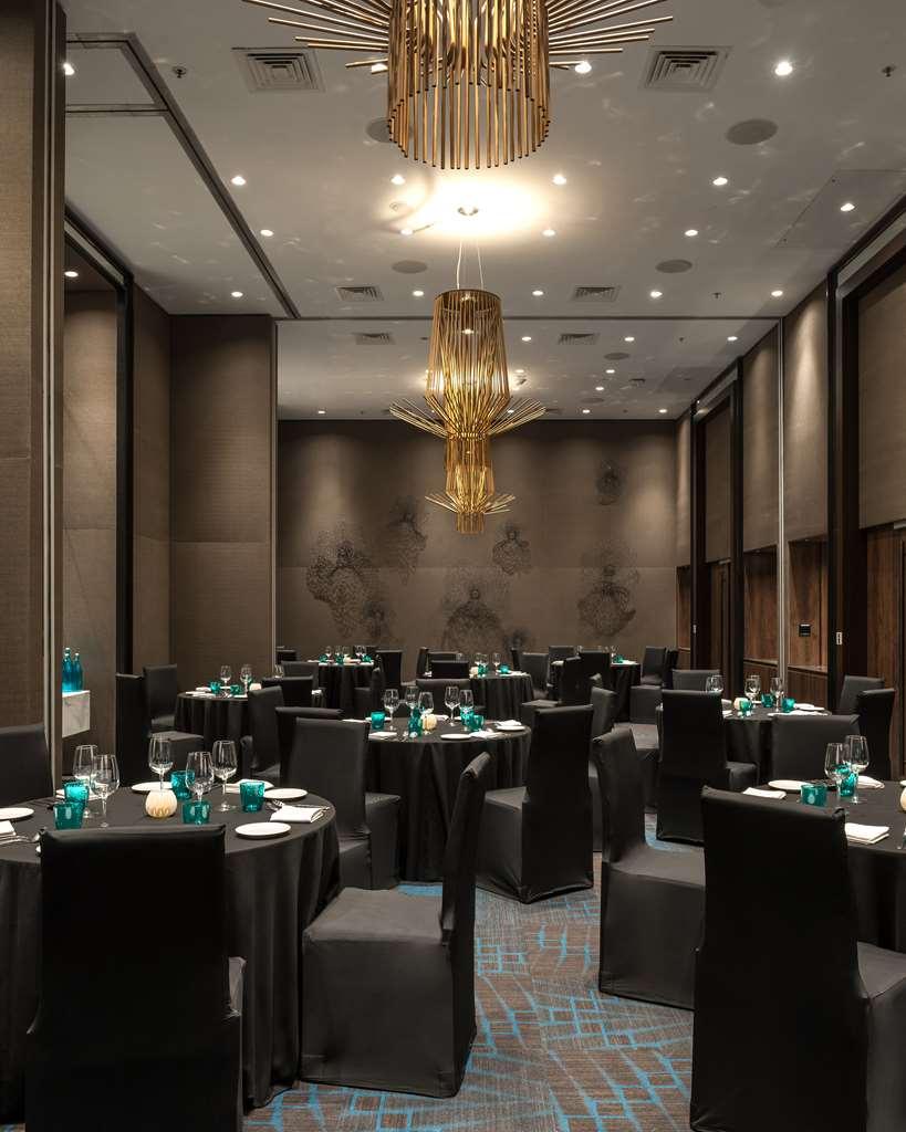 Hyatt Centric Candolim Goa Einrichtungen foto The ballroom